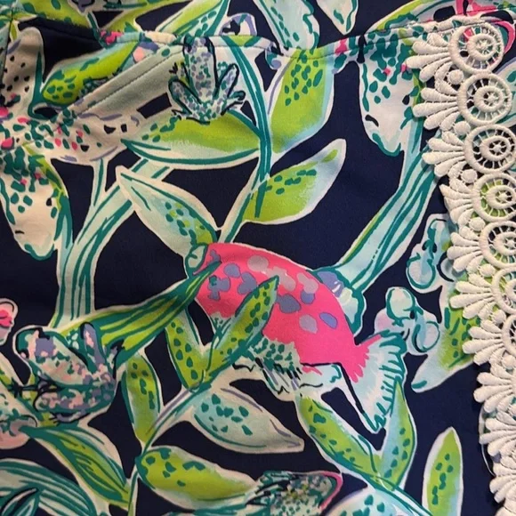 Lilly Pulitzer luxletic Fairway performance skort Bright navy sway  this way NWT - Picture 4 of 10